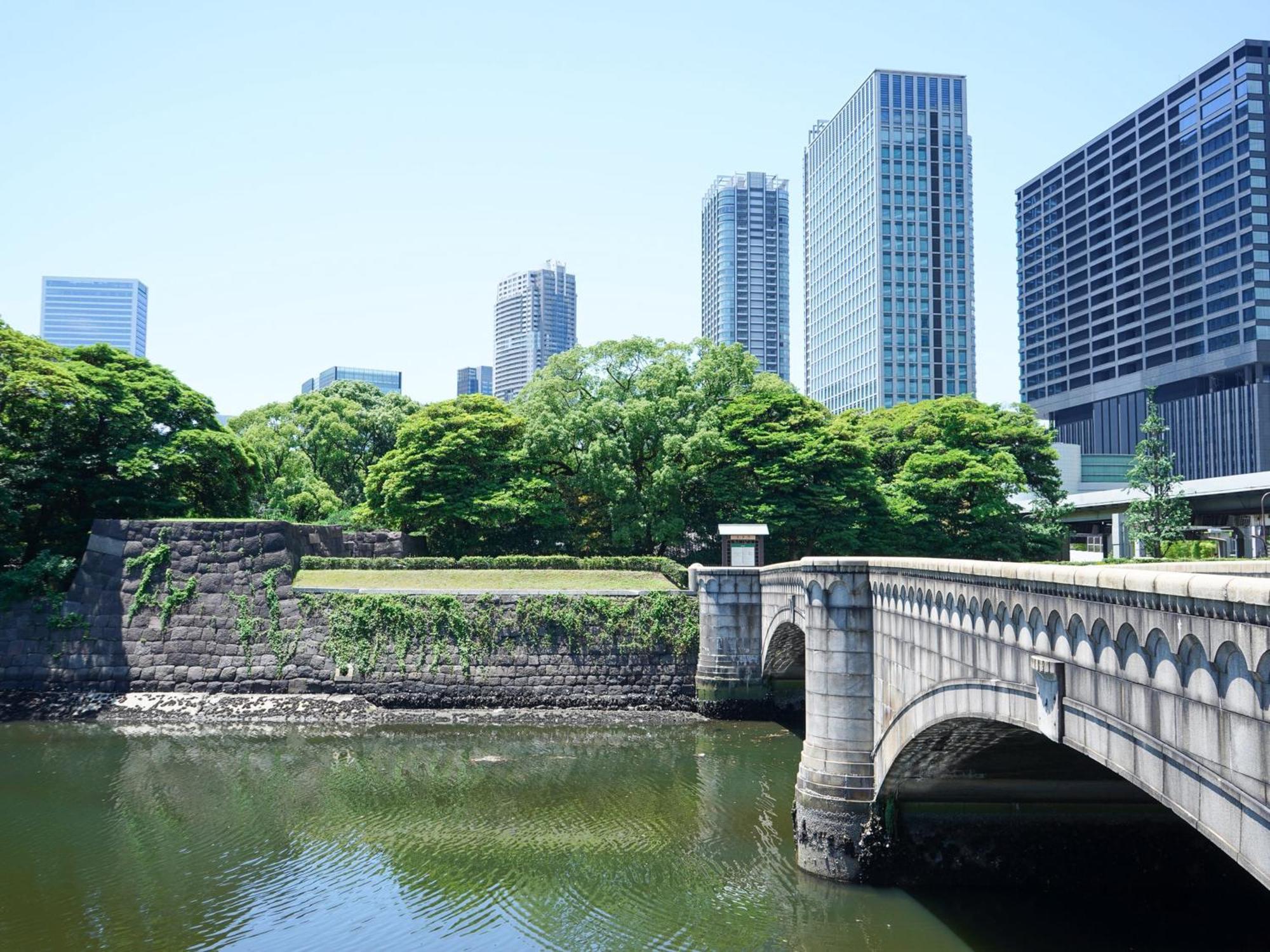 Готель Mercure Tokyo Hibiya Екстер'єр фото